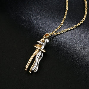 Hug me Necklace