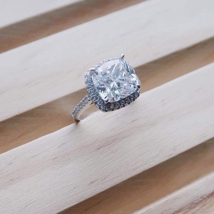 Bella Ring
