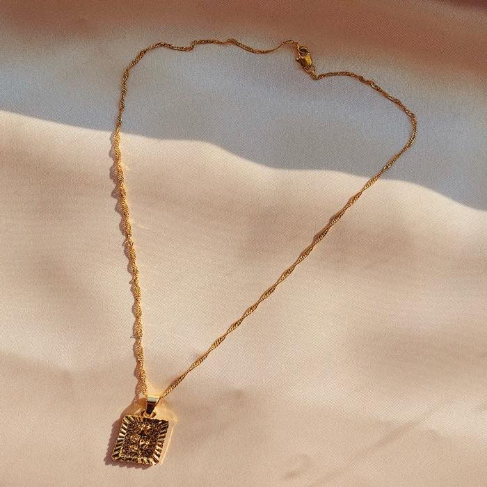Little Rose Necklace