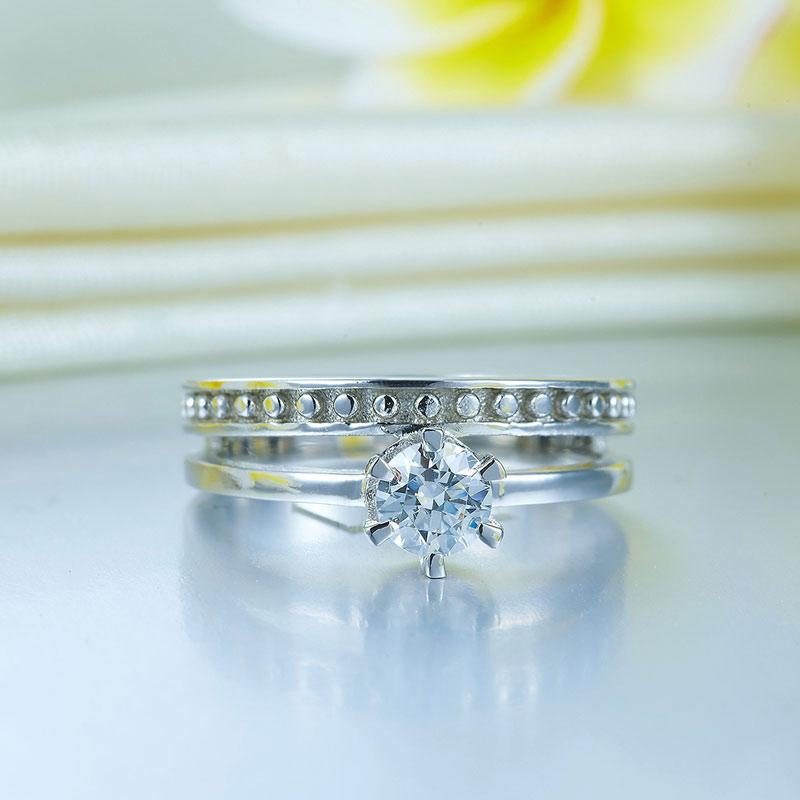 Can't Stop This Love Ring