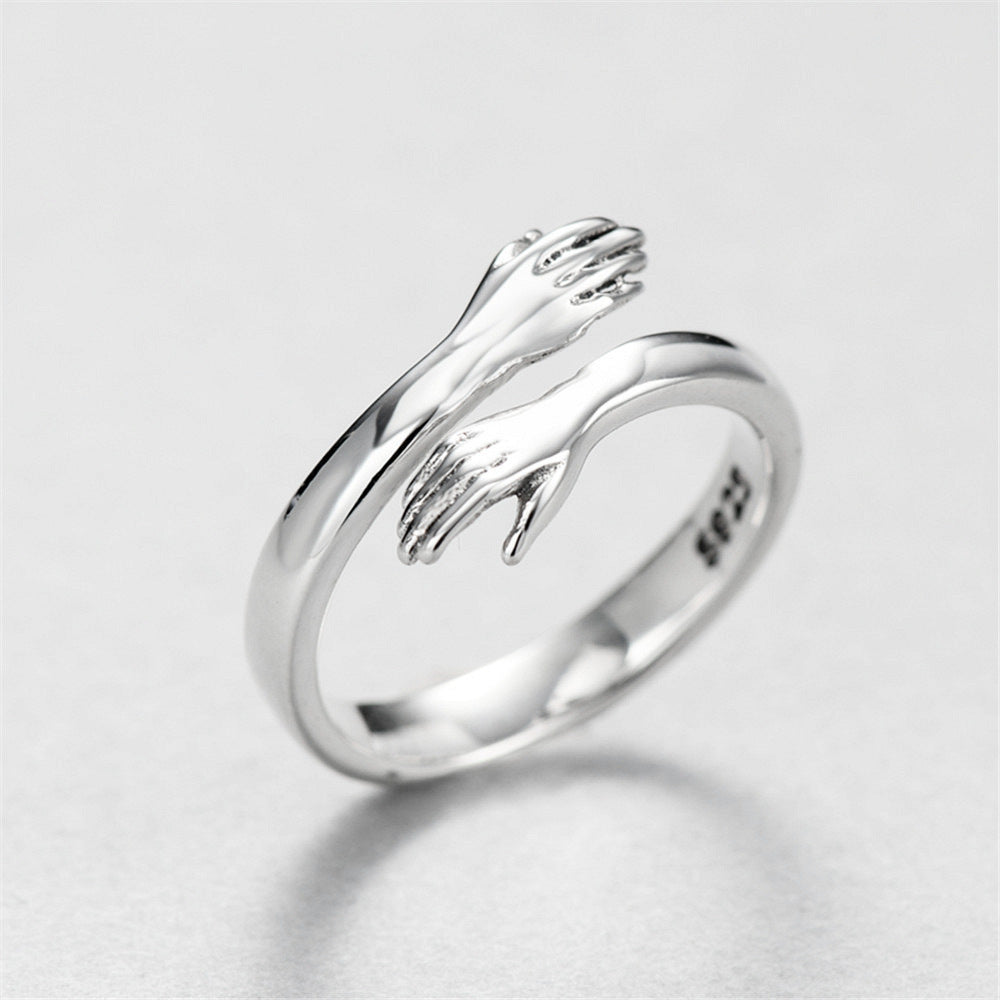 LOVE HUG RING
