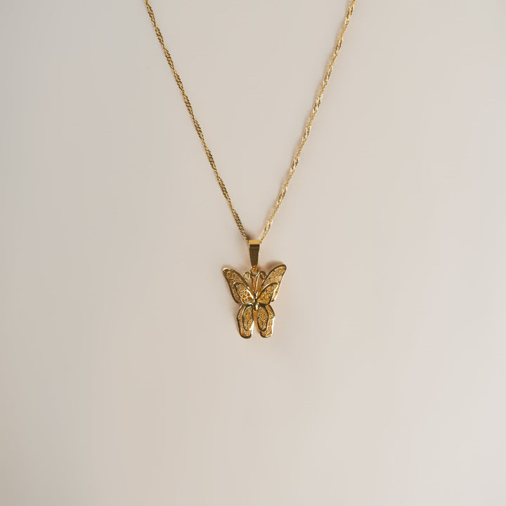 ENCHANTED BUTTERFLY NECKLACE