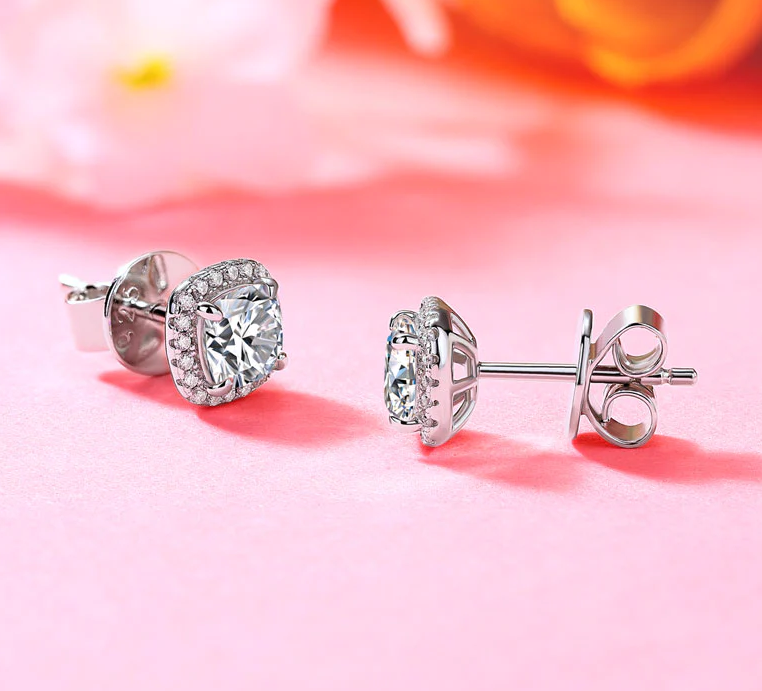 Dazzling Diamond Stud Earrings