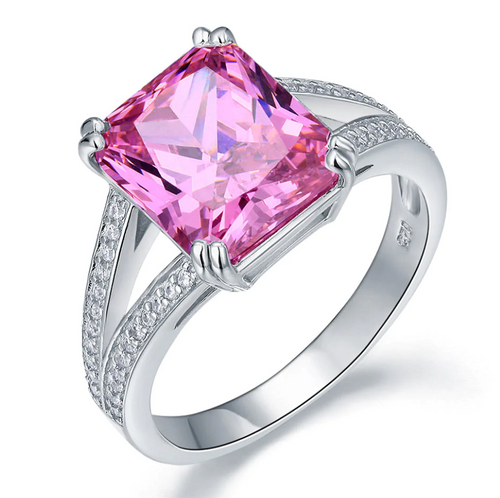 Fancy Pink Luxury Diamond Ring