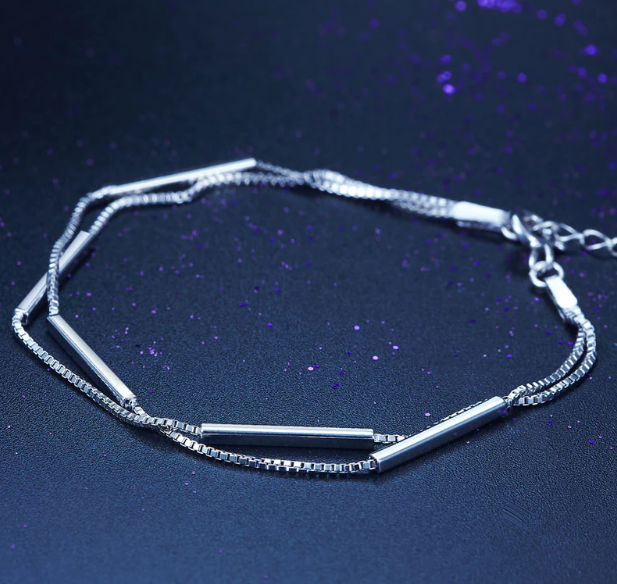Classy Touch Elegant Dangle Bracelet