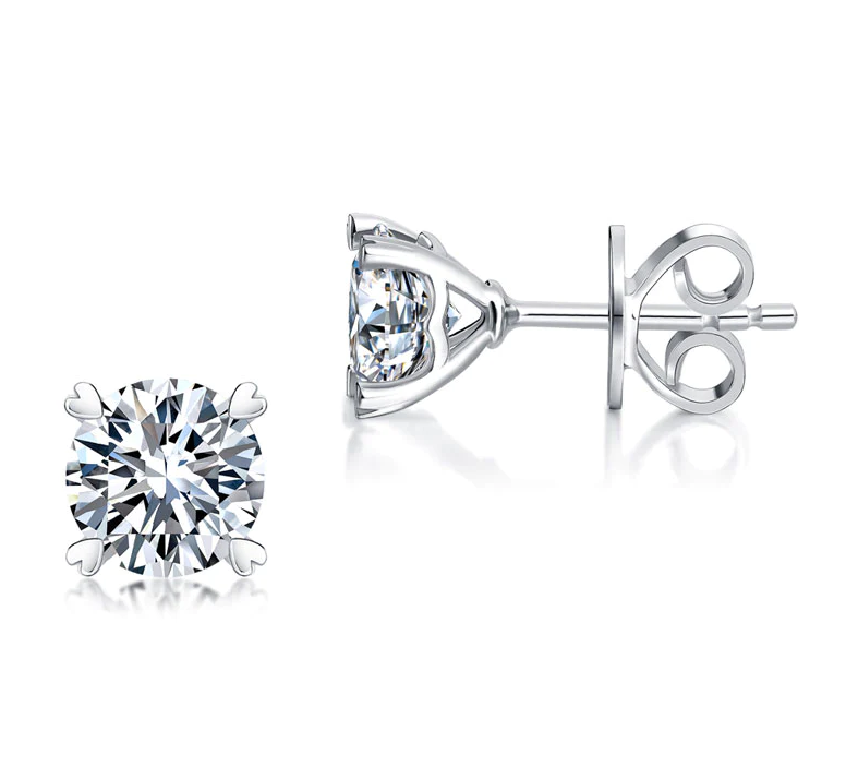 Julia Diamond Heart Claws Stud Earrings