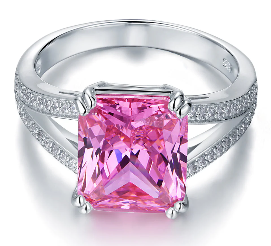 Fancy Pink Luxury Diamond Ring