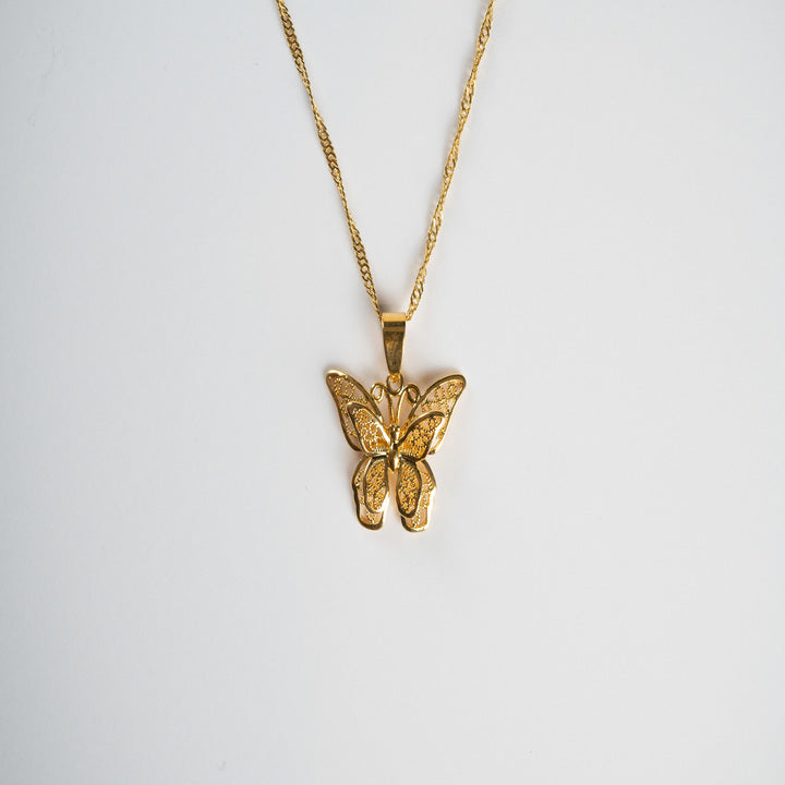 ENCHANTED BUTTERFLY NECKLACE