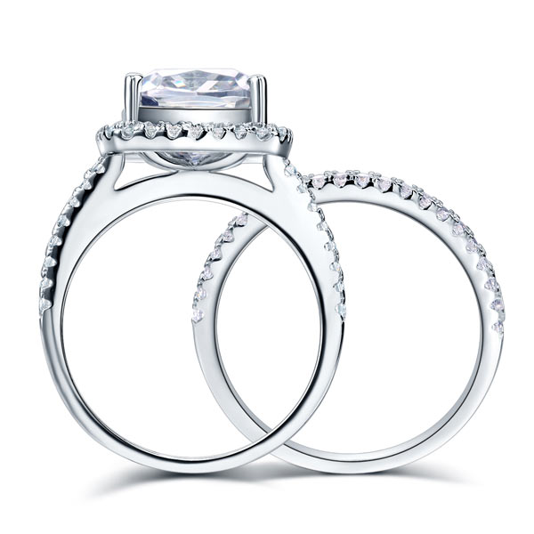 Classy Halo Ring