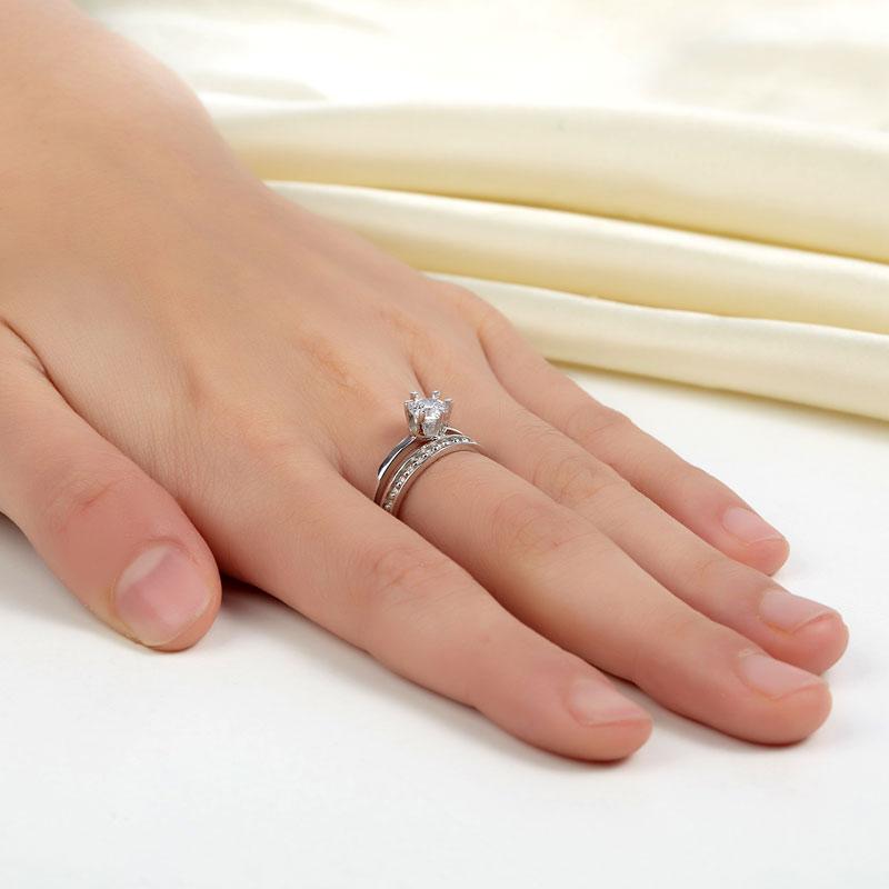 Can't Stop This Love Ring