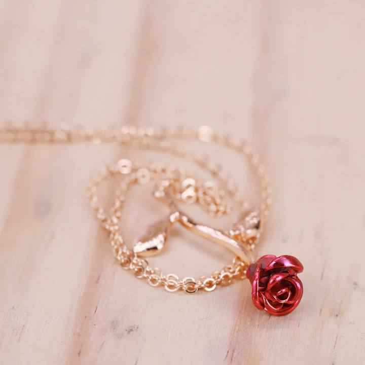 Red Rose Necklace