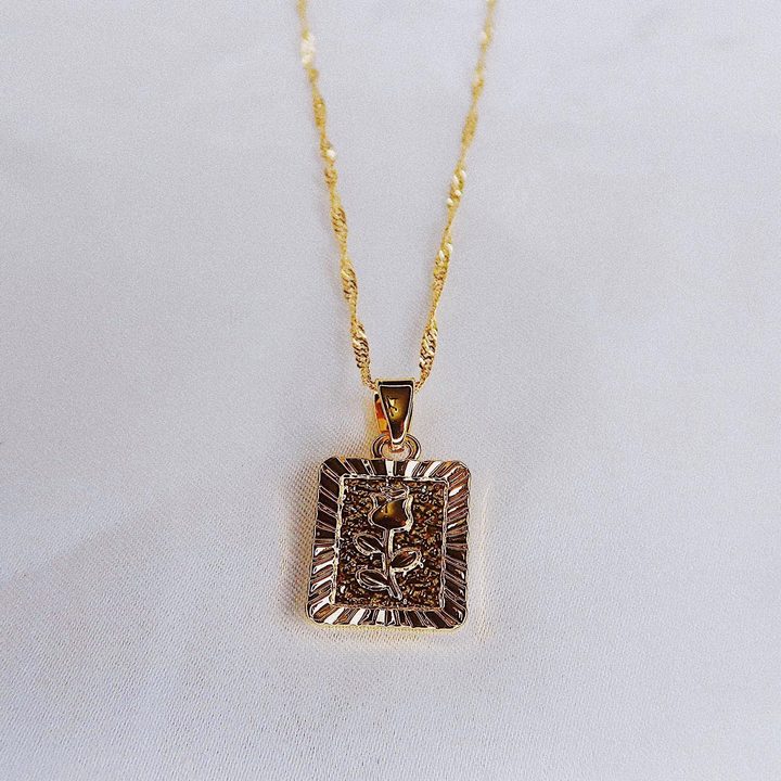 Little Rose Necklace
