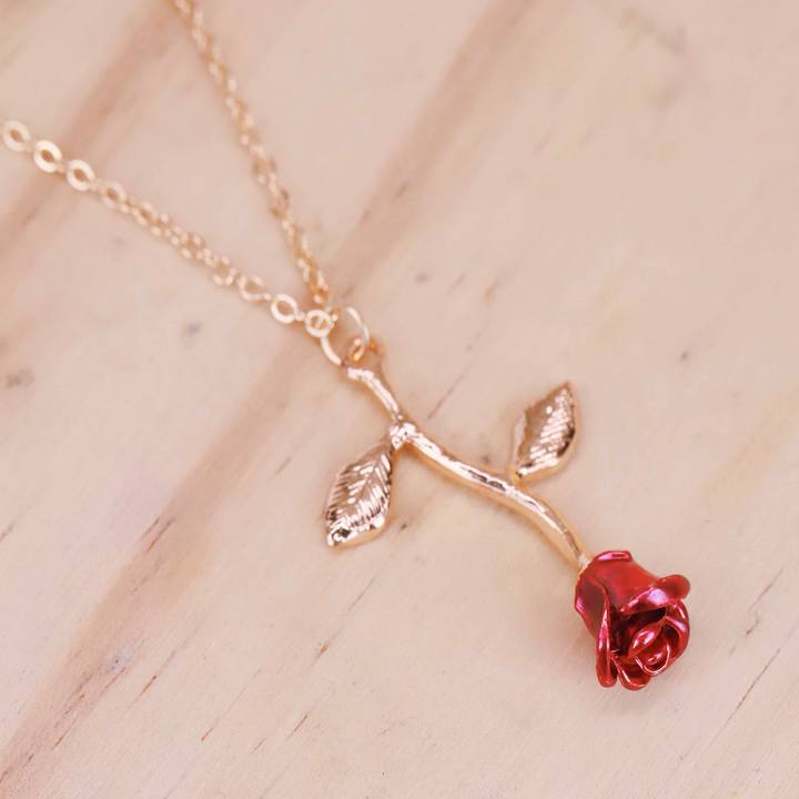 Red Rose Necklace
